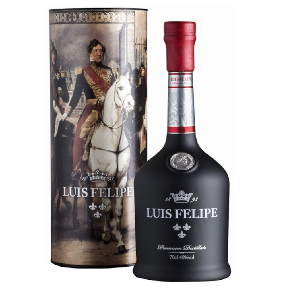 Brandy Luis Felipe Premium Distilled con su estuche | TopDrinks