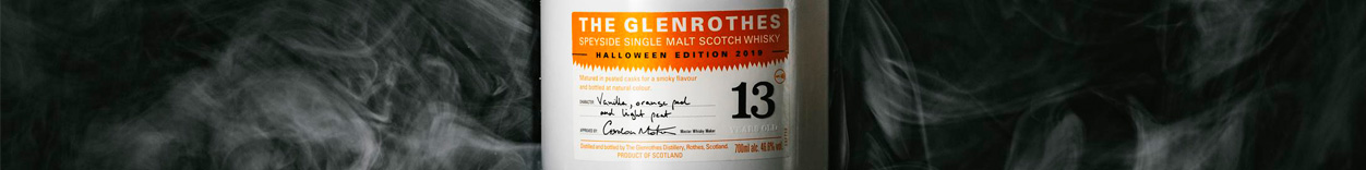 Fotografía detalle de la botella The Glenrothes 13 edición Halloween