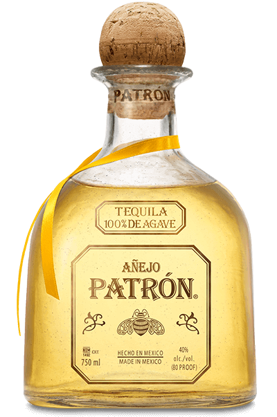 Botella del tequila patrón añejo